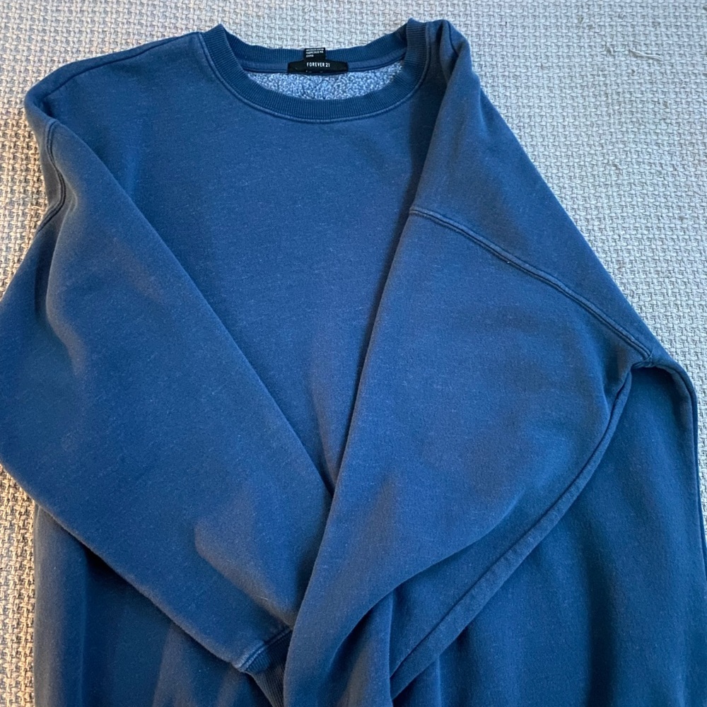 navy blue crewneck